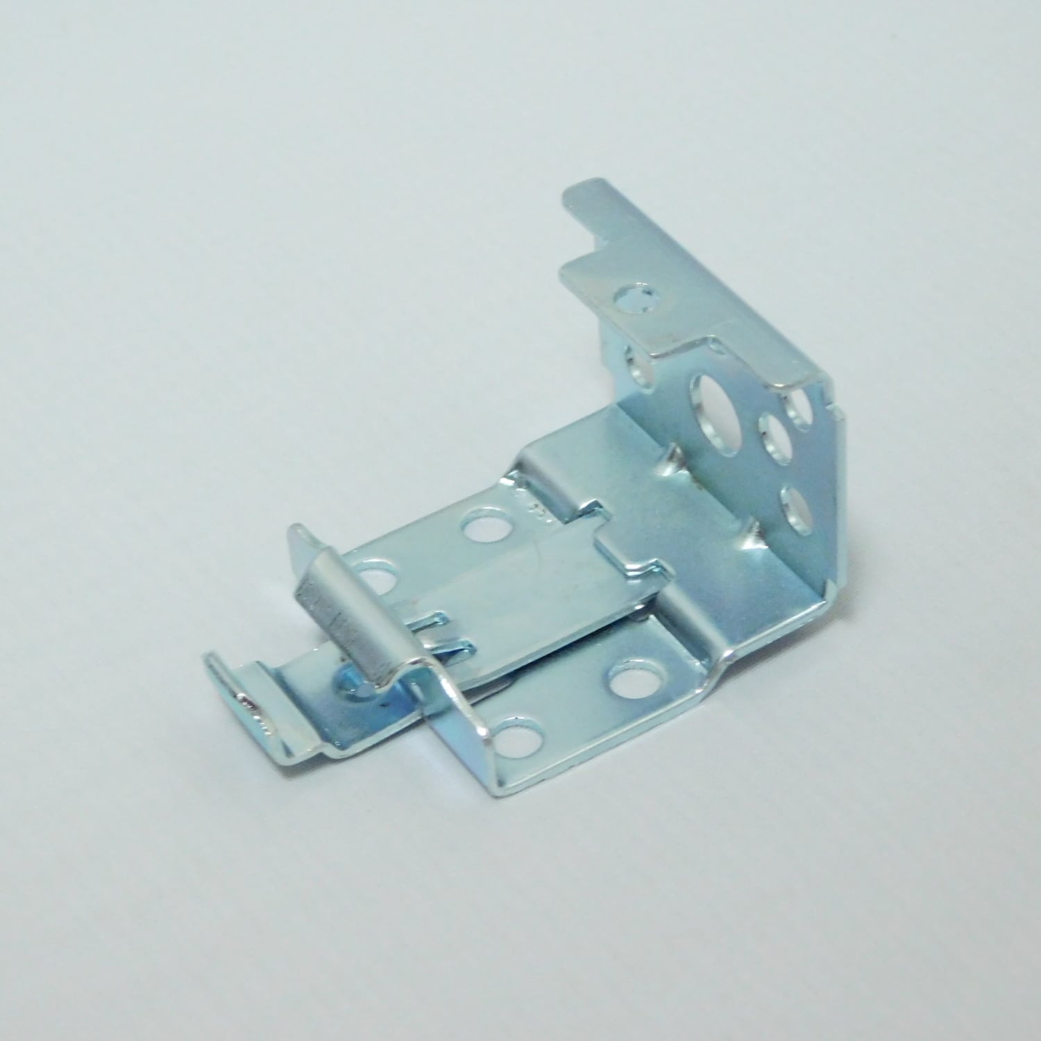 Mini Blind Installation Bracket 1 pair w/ 4 screws  Levolor Kirsh  Color Ivory 
