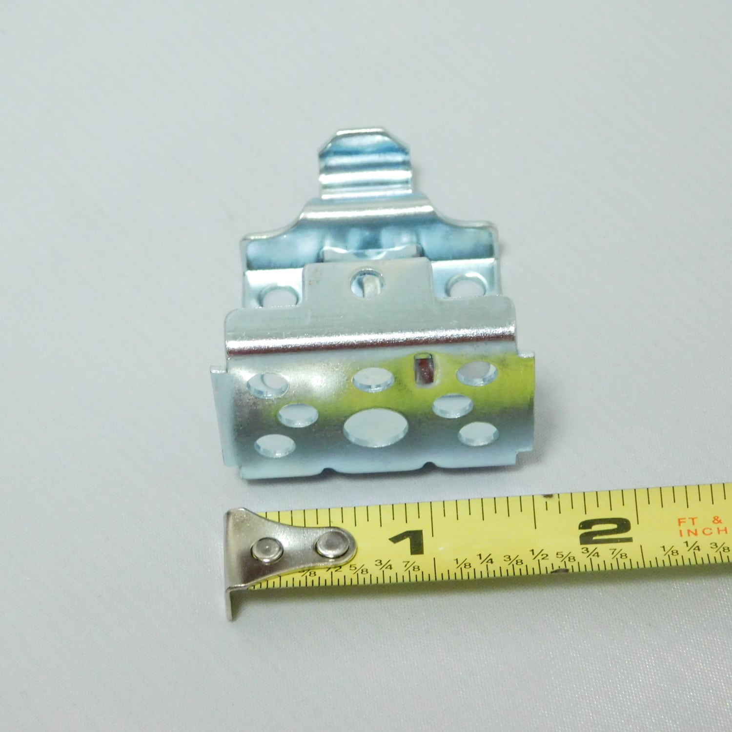 Mini Blind Installation Bracket 1 pair w/ 4 screws  Kirsh  Color Ivory Levolor 
